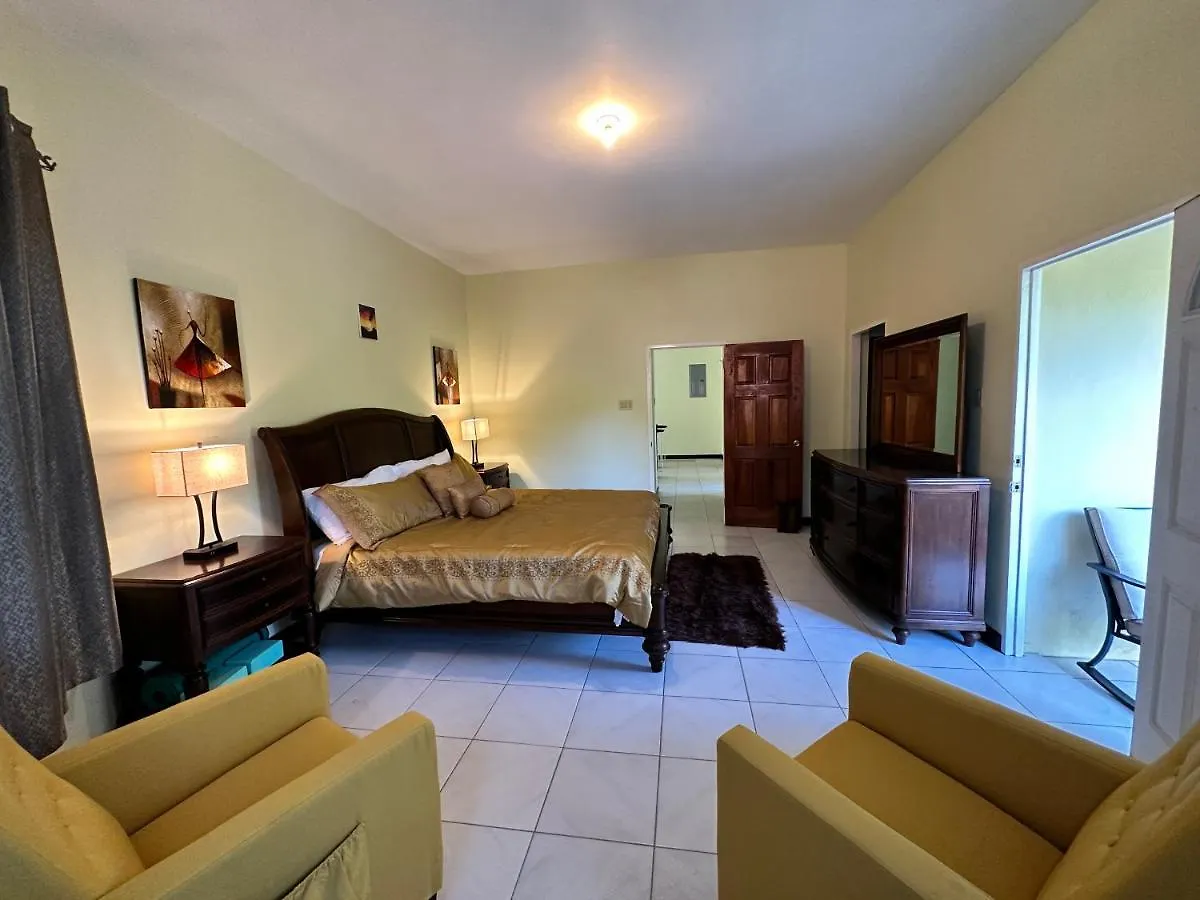 A Luxurious 4-Bedroom Private Villa With Games Room, Theatre & Modern Art Montego Bay 0*,  Jamaica