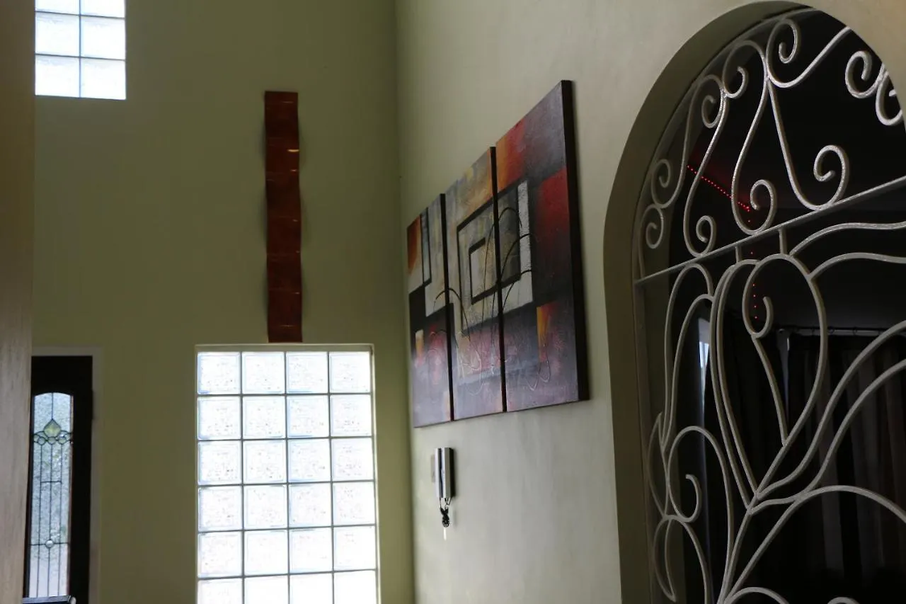 A Luxurious 4-Bedroom Private Villa With Games Room, Theatre & Modern Art Montego Bay 0*,  Jamaica