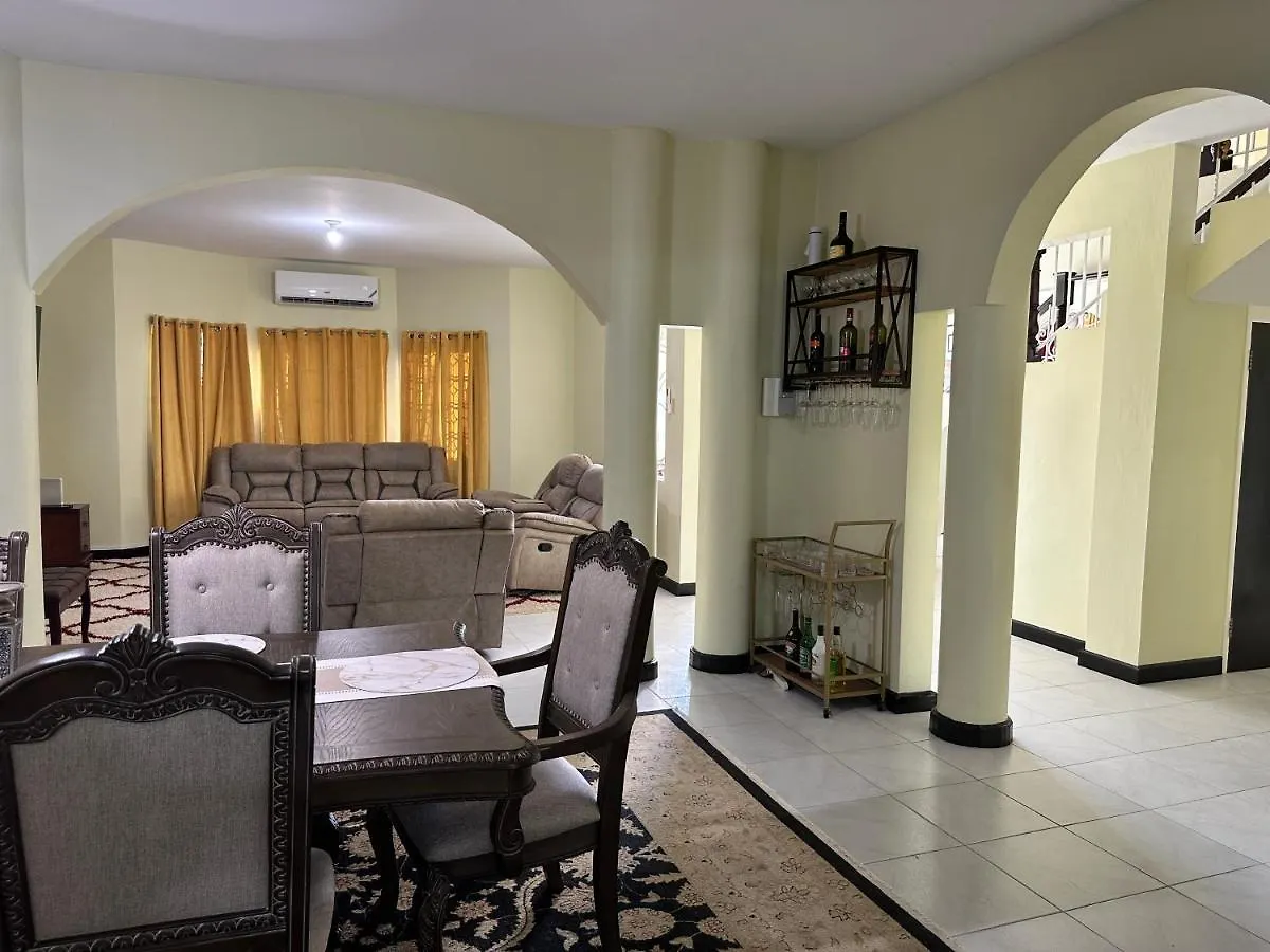 A Luxurious 4-Bedroom Private Villa With Games Room, Theatre & Modern Art Montego Bay